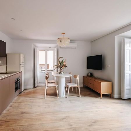Beautiful Apartment In The Heart Of Мадрид Экстерьер фото